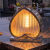 lampion solarny metalowy srebrny z ciepłą barwą światła